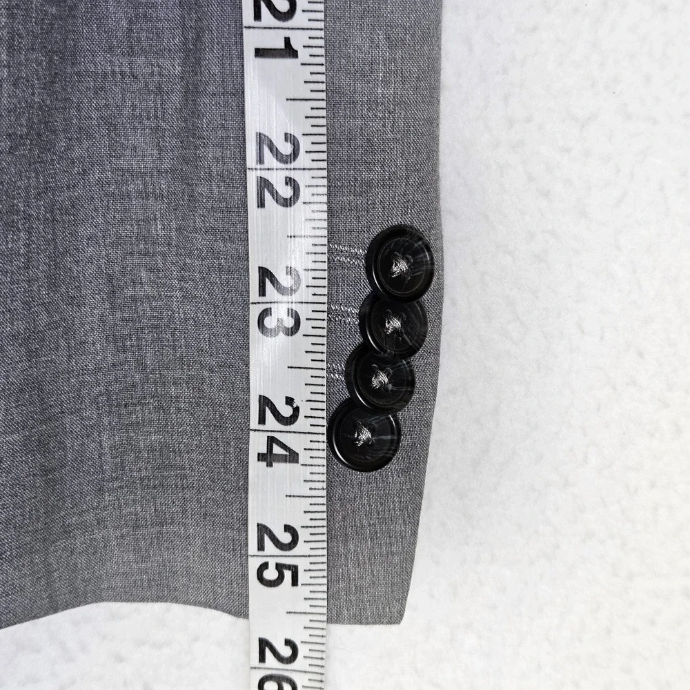 Banana Republic Tailored Fit Suit Mens Blazer 44R Gray Pant 33x30 Jacket 2PC Set